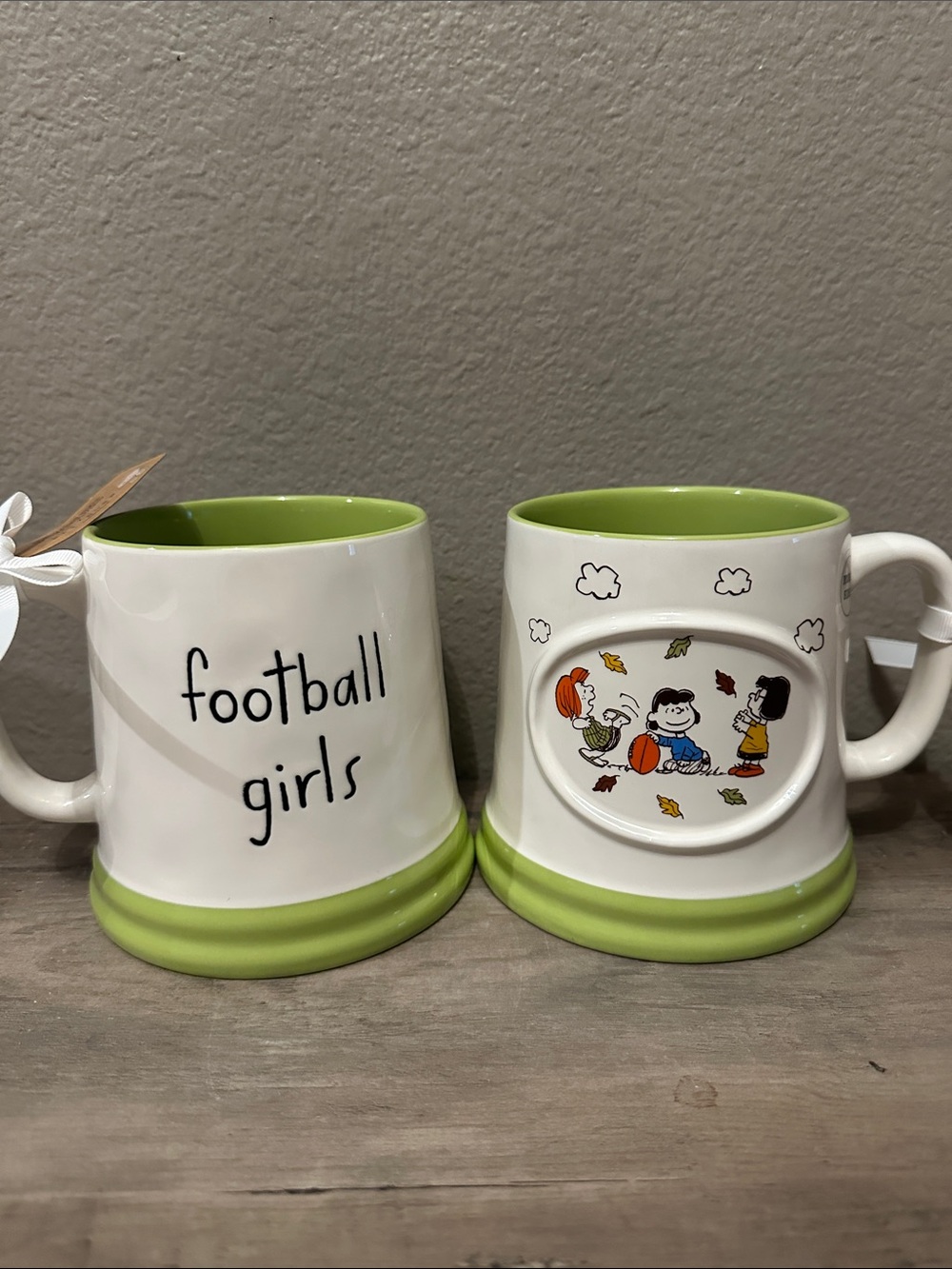 Peanuts Football Girls Mug